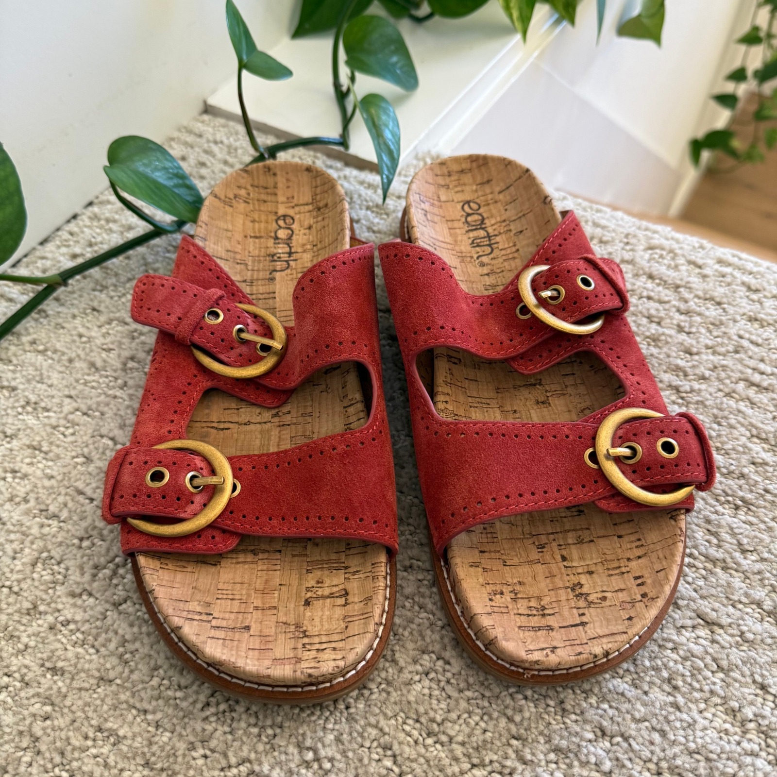 New Earth Francii Red Suede Cork Footbed Double Strap Slide Sandals Women 9.5